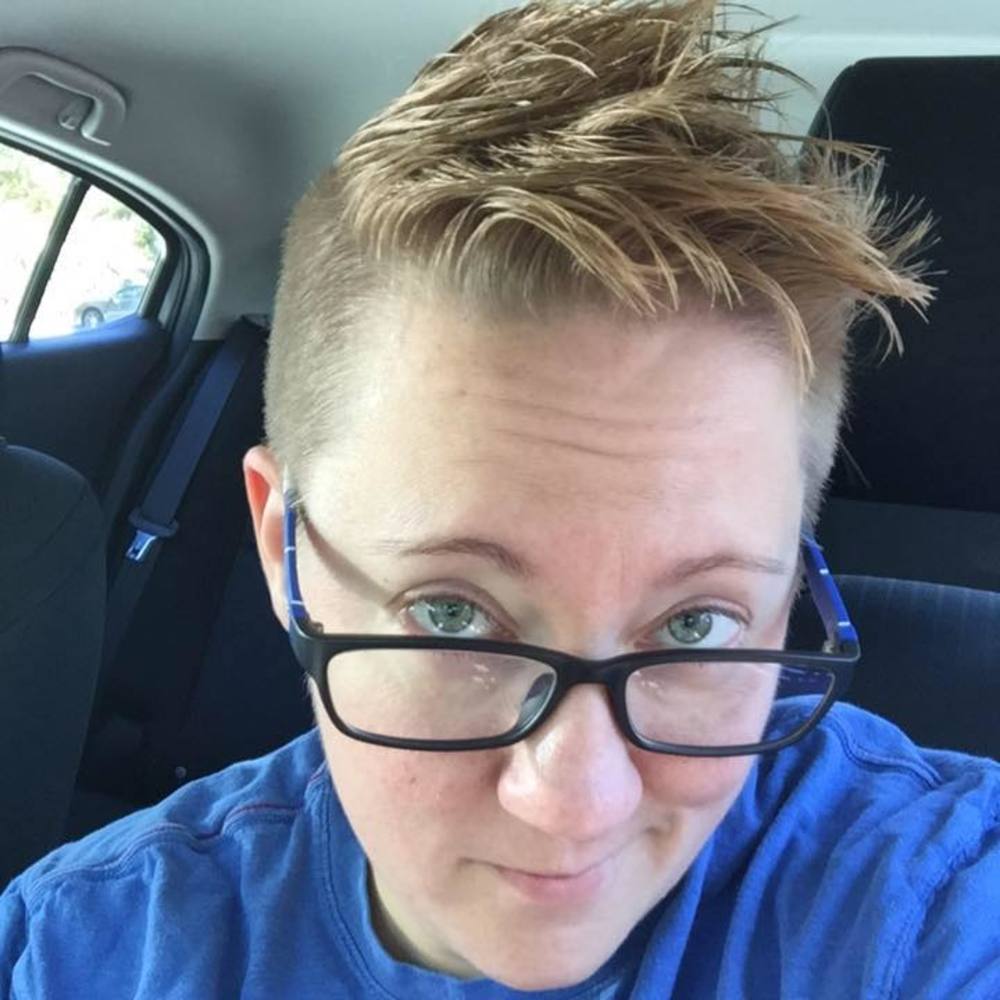Meet your Posher, Jennifer